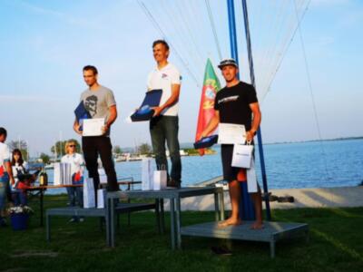 Podio para el Club Náutico Sevilla en el Europeo de Raceboard