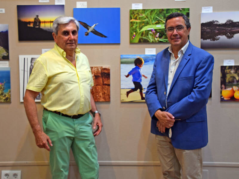 Exposición de fotografías de los alumno del taller del Círculo mercantil impartido  por Francisco Aguilar Arreciado.
