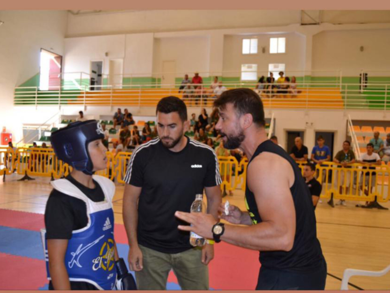 El chipionero Iván Benítez, se convierte en el campeón de España de Kick Boxing ISKA UND más joven de Chipiona a sus 13 años