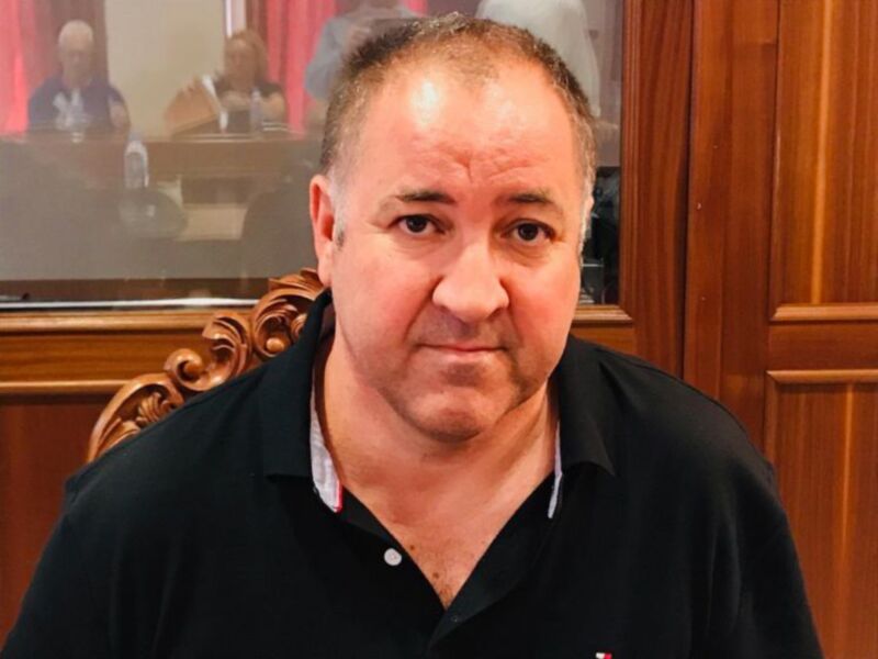 El concejal Luis Manuel Rivera abandona el grupo de Ciudadanos y pasa a No Adscrito