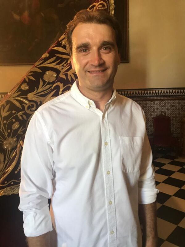 Juan Pedro Zarazaga designado como nuevo capataz de la Virgen de Regla en un equipo con representación de las distintas hermandades
