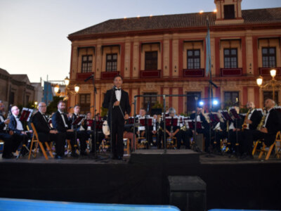 Concierto de la Banda Municipal en la Víspera de la Virgen.