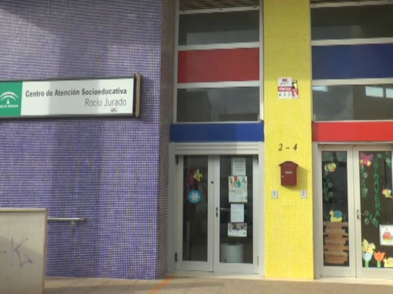 El Parlamento no pedirá la readmisión de las 73 trabajadoras de las cinco escuelas infantiles que ha pasado a gestión directa de la Junta de Andalucía