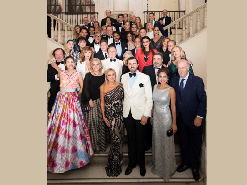 Numerosos rostros concocidos asisten a los XIII Premios Escaparate celebrados en el Museo de Bellas Artes de Sevilla