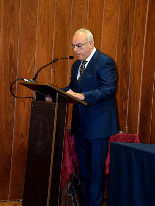 El productor musical José Luis Muñoz Berros fue el encargado de conducir el acto de los premios taurino Pascual Márquez y Santiago Planeta.