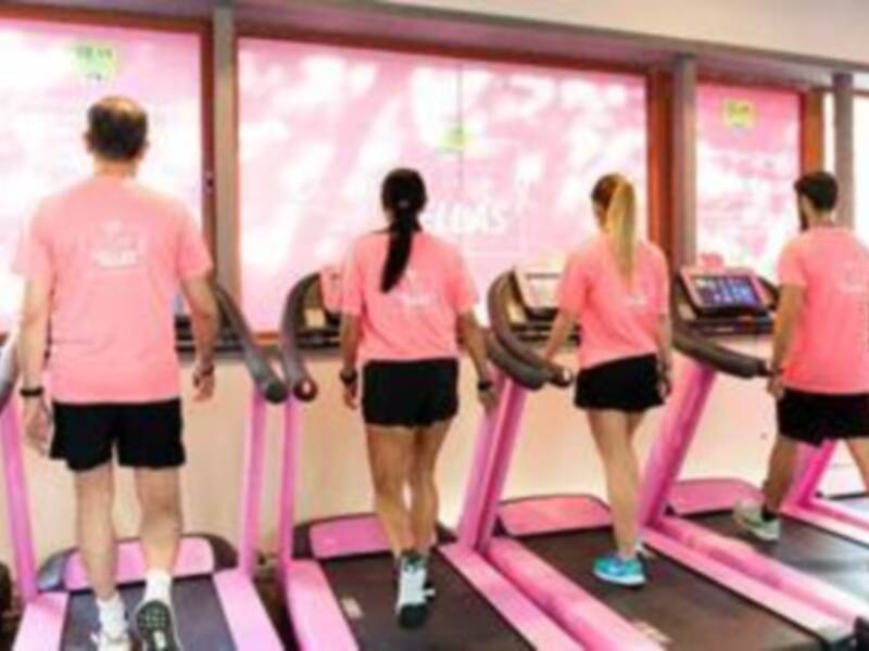 Solán de Cabras da un paso más en la lucha contra el cáncer con la segunda edición de “Corre por ellas”
