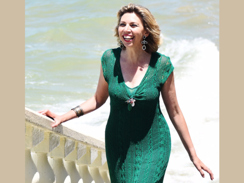 Este miércoles, presentación de "Canta, Rocío, Canta" de Marina Bernal en el Teatro Cajasol de Sevilla.