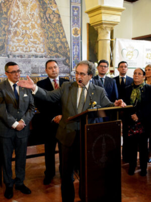 El Círculo Mercantil imaugura la XIV edición de  Circulo de pasion que este año 2020 arranca con la Hermandad de la Esperanza Macarena.