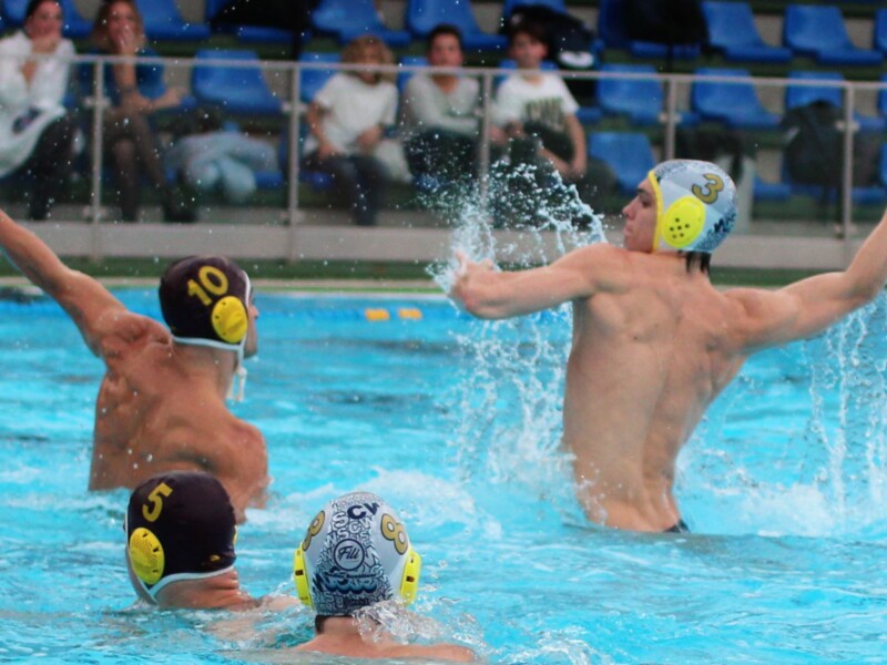 El Club Waterpolo Sevilla refrenda liderato y candidatura al ascenso