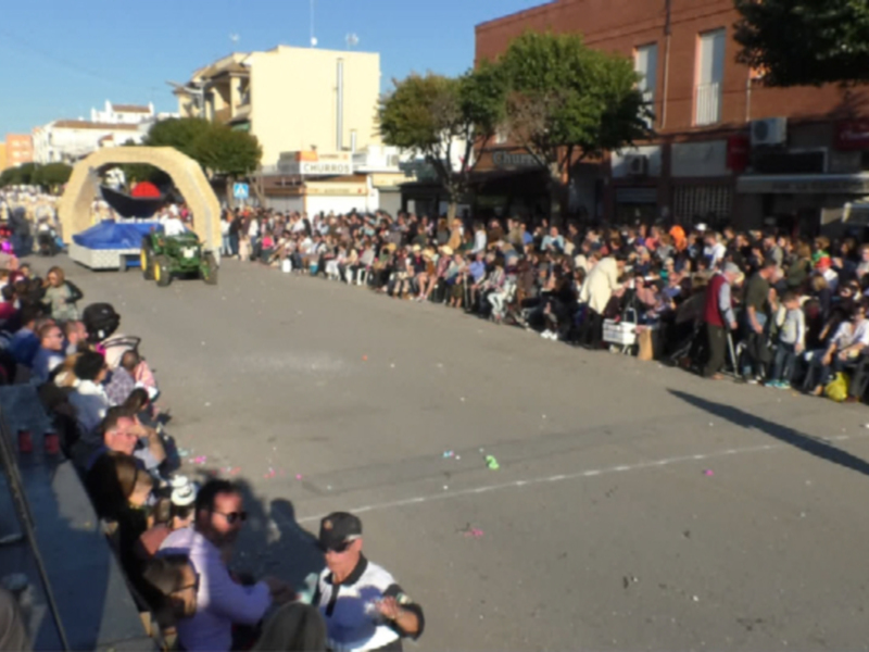 Hoy jueves se ponen a la venta en la Plaza de Abastos los tickets para las sillas de la cabalgata ampliándose el horario