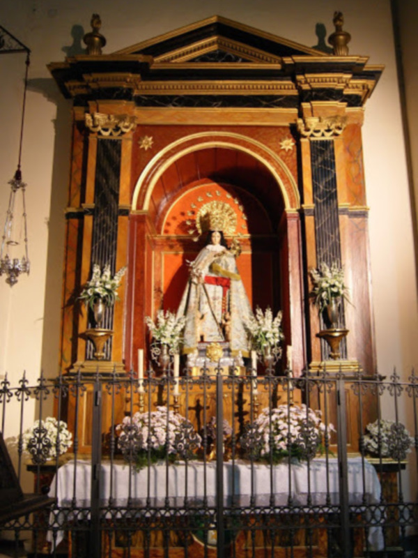 La Asociación de la Virgen de los Desamparados protagonizó su cartel con la Patrona de Valencia.