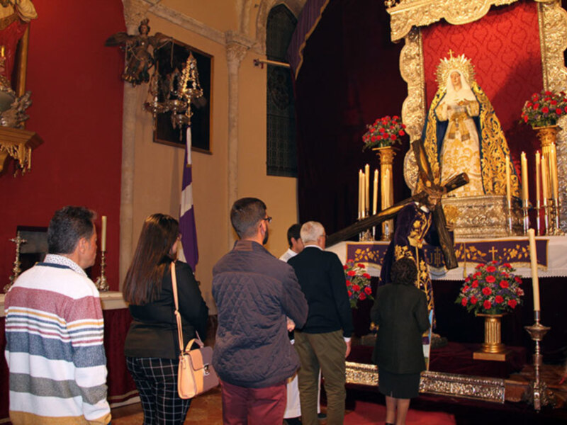 Besamanos de Jesús el Nazareno de Alcalá del Río.