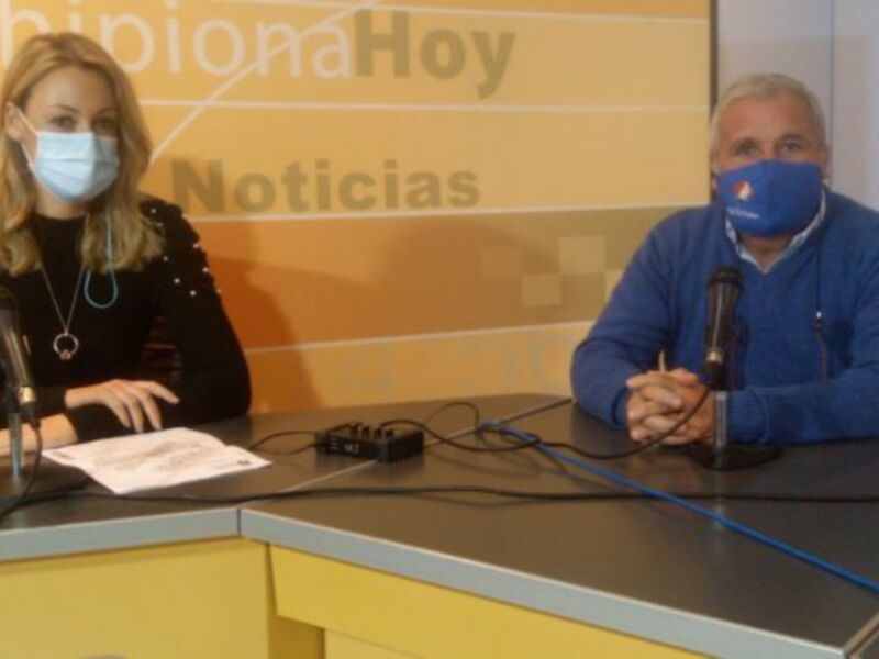 Comercio convoca un concurso de escaparatismo navideño para dinamizar el pequeño y mediano comercio de Chipiona 