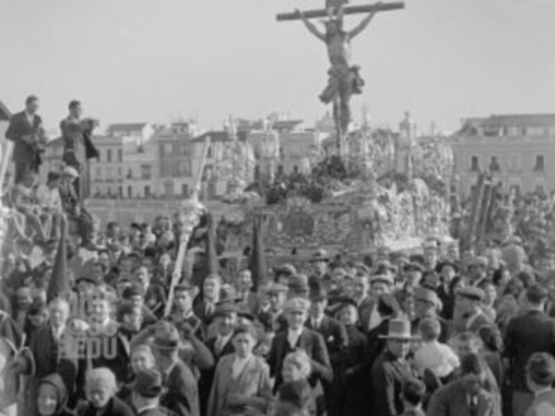  La película sonora más antigua sobre la Semana Santa de Sevilla desde 1927 a 1931),