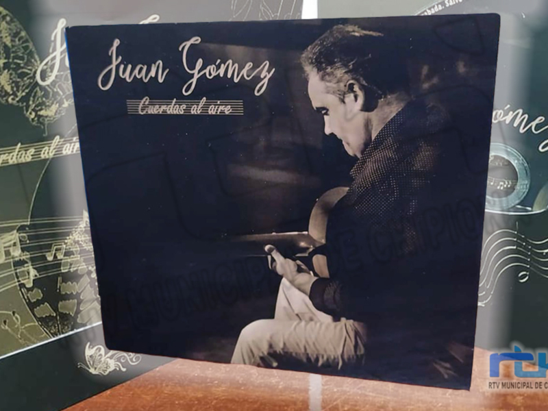 Ve la luz ‘Cuerdas al aire’, el primer disco del guitarrista flamenco chipionero Juan Gómez que homenajea a Rocío Jurado