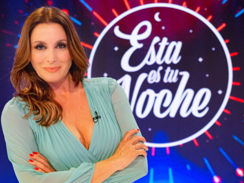 Eva Ruiz recibe a Paco Candela en "Esta es tu noche"