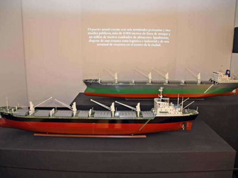 La Fundación Cajasol de Sevilla estará la exposición temporal Historia gráfica del Puerto de hispalense