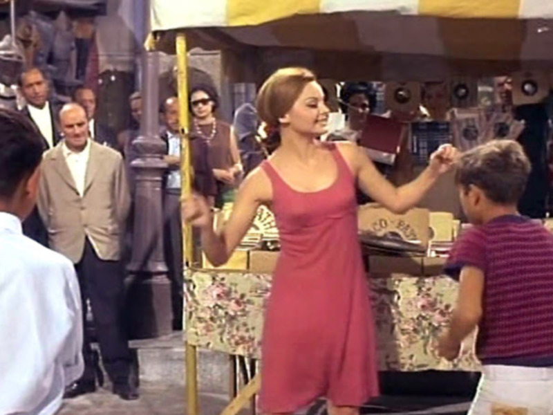 "Más bonita que ninguna", con Rocío Dúrcal, en la sobremesa del domingo