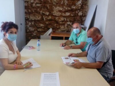 Fiestas y Belenistas definen la participación de Chipiona en un proyecto internacional de  alfombrismo para el Día de Santiago