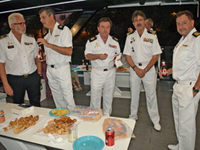  Un barco eléctrico ecológico para la fiesta  del Carmen de la Real Liga Naval Española