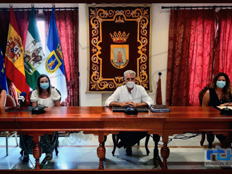 Firmado el convenio por el que el Ayuntamiento de Chipiona subvenciona a la Asociación contra el cáncer con 5.000 euros
