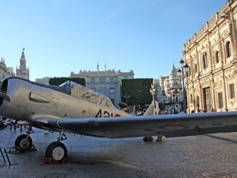 El Acuartelamiento de Tablada, centenaria de la aviación en Sevilla