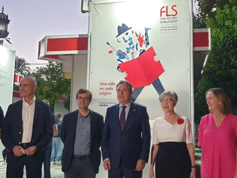 El Ayuntamiento valora el respaldo de la ciudadanía al retorno de la Feria del Libro de Sevilla, con un notable incremento general de ventas