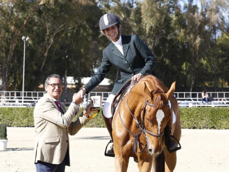 Triunfo indiscutible de la infanta doña Elena en la segunda calificativa del Campeonato de España.