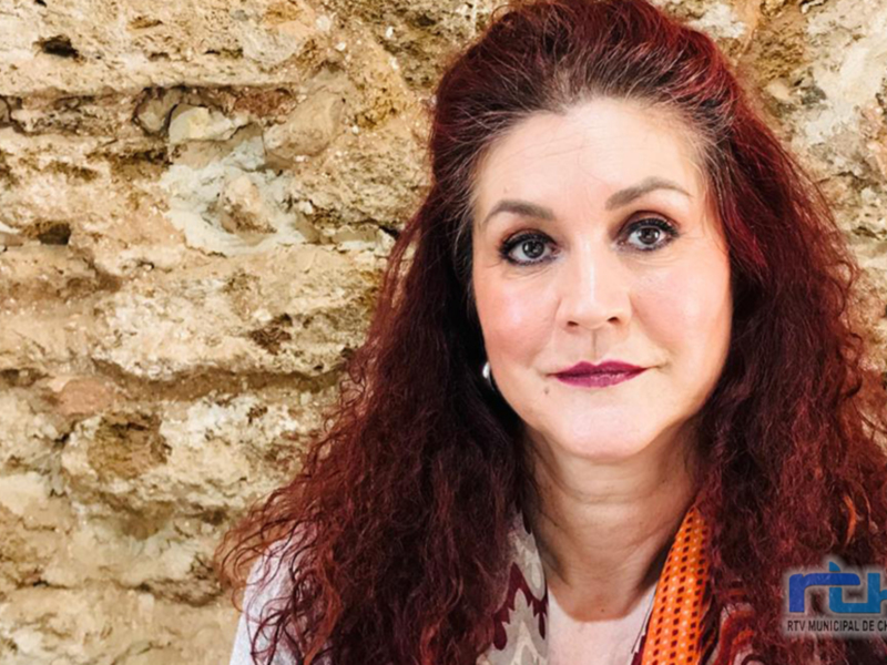 Isabel Mª Fernández informa que ya hay contrato de redacción del proyecto para la segunda fase del Colegio Los Argonautas 