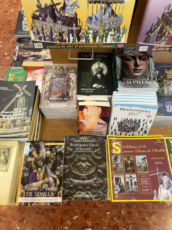 Literatura cofrade para esta Cuaresma de cara a la Semana Santa 2022