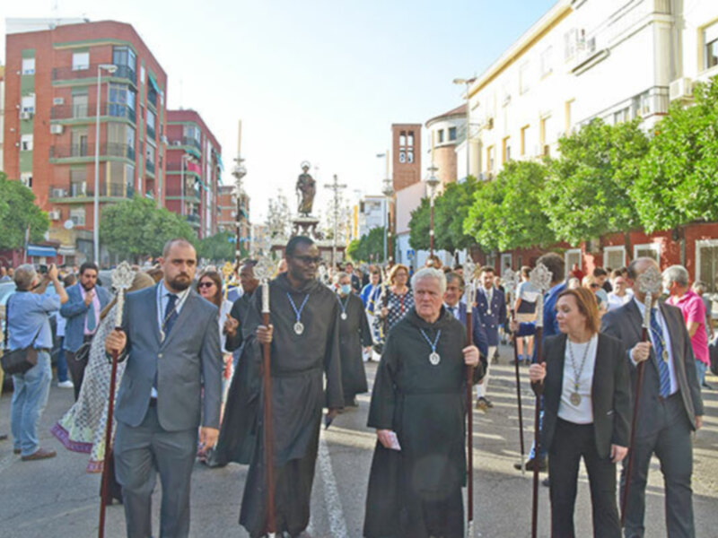 San José obrero de Sevilla recorrió las calles de su barrio  hispalense 