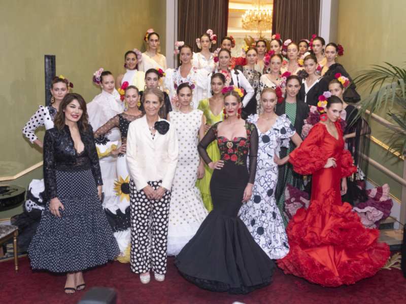 La infanta Elena, el alcalde de Madrid y el periodista Jesús Mari Montes reciben el premio Flamenco en la piel en SIMOF de Madrid 