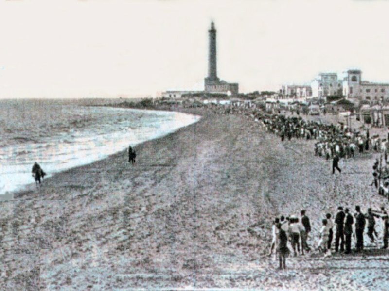  En 1911 ya se celebraban Carreras de Caballos en la Playa de Regla de Chipiona como único aliciente del verano