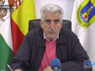 Luis Mario Aparcero presenta el borrador de la Carta Verde de Chipiona que se abre a las aportaciones de colectivos locales