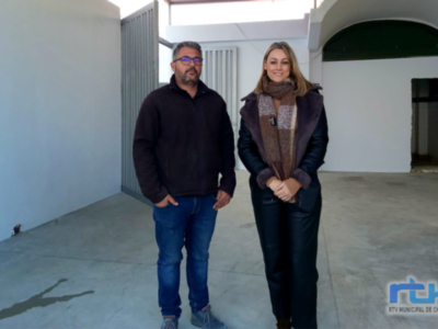 María Naval supervisa los trabajos de remodelación del Mercado de Abastos en su recta final