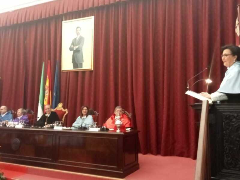 Carmen Linares, investida Doctora Honoris Causa por la Universidad de Sevilla 