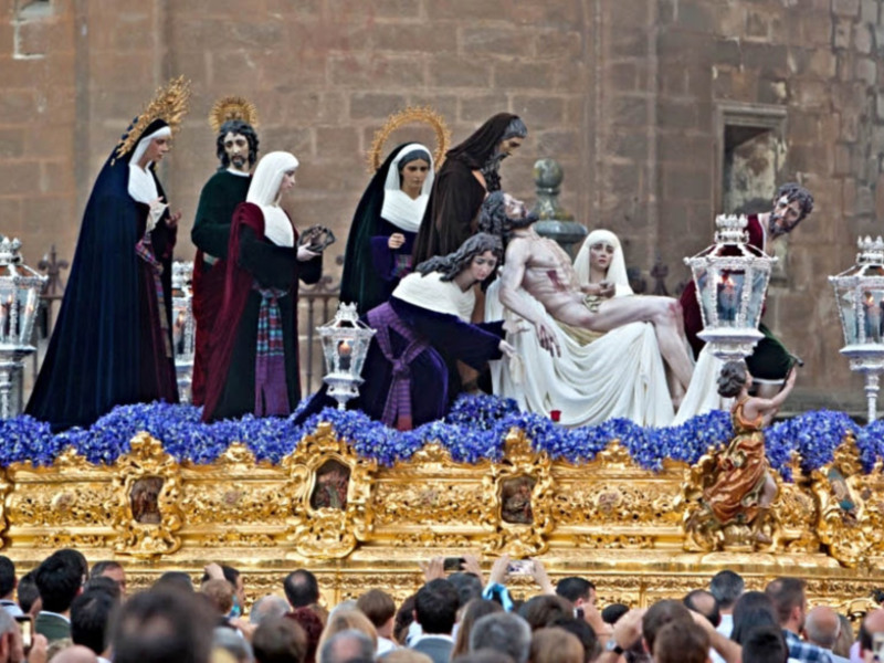 La misa por el 75º Aniversario de la cofradía de Santa Marta, en directo en Canal Sur