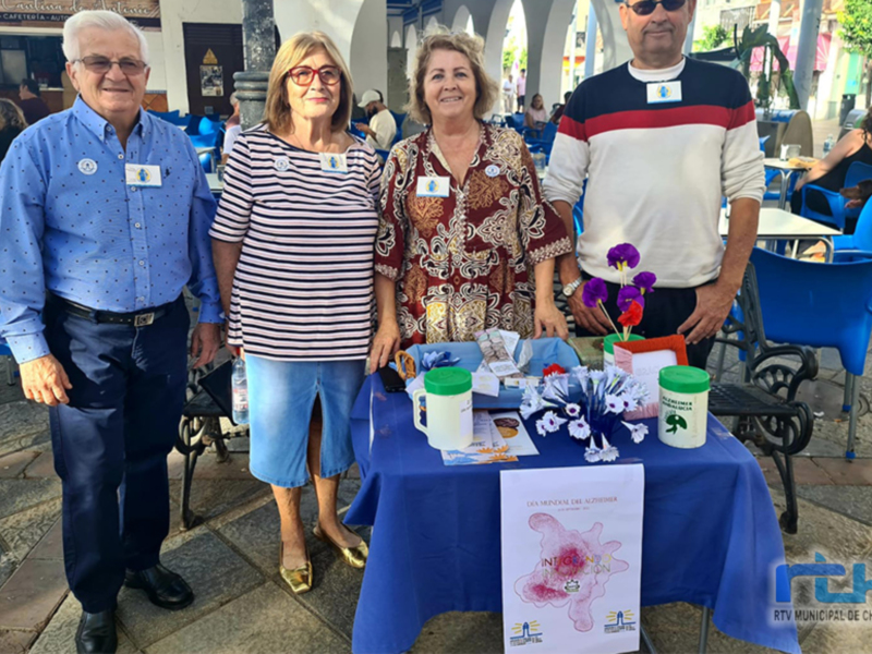 AFA Faro de Chipiona conmemora el Día Mundial del Alzheimer con mesas informativas bajo el lema ‘Integrando la Innovación’   
