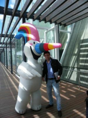 El Ayuntamiento de Sevilla ha iniciado los trámites para que la mascota de la Expo'92, Curro, sea “embajadora del carácter universal de la ciudad”
