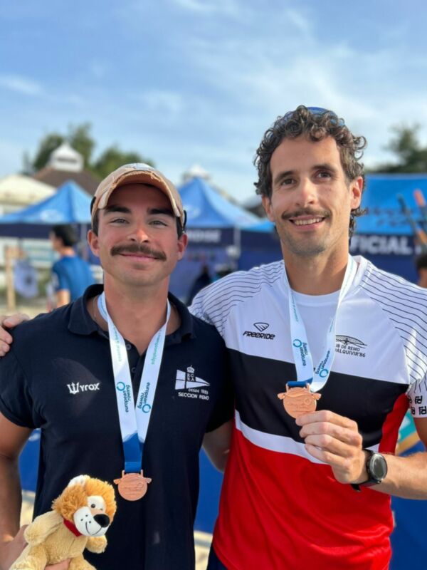 Podio para el C.R. Guadalquivir 86 en el Europeo de remo de mar