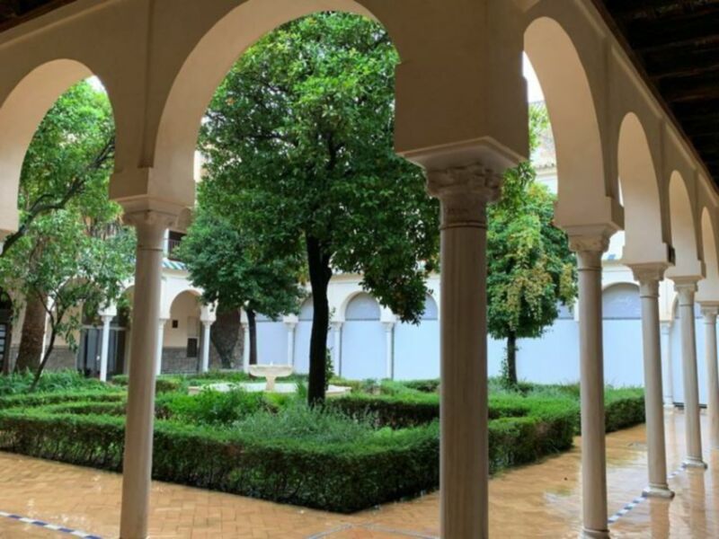 El Ayuntamiento de Sevilla asegura que el mantenimiento de Santa Clara está "garantizado" y acusa al PSOE de "manipulación"