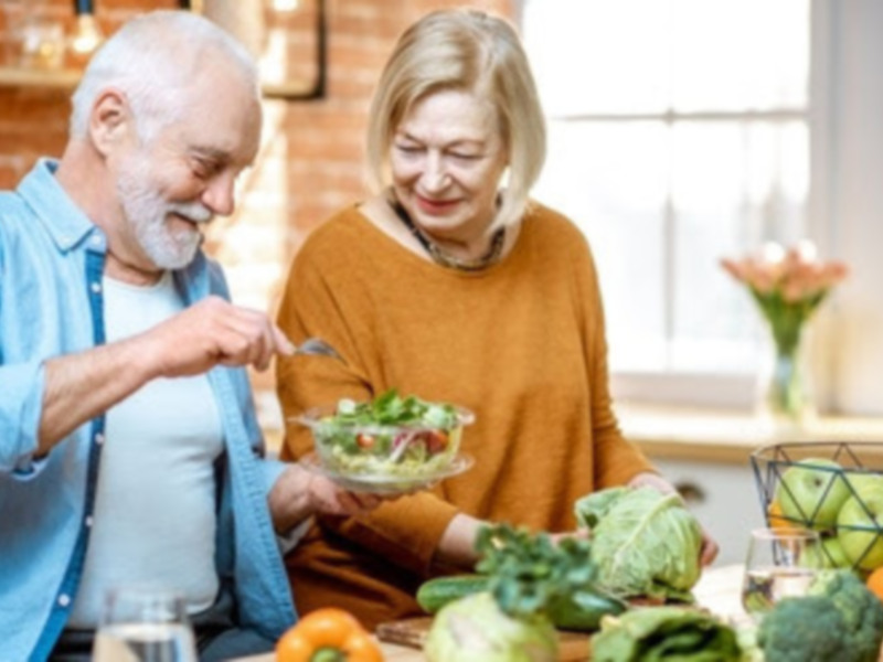 Alimentación inteligente en la menopausia, clave para el bienestar en esta nueva etapa 