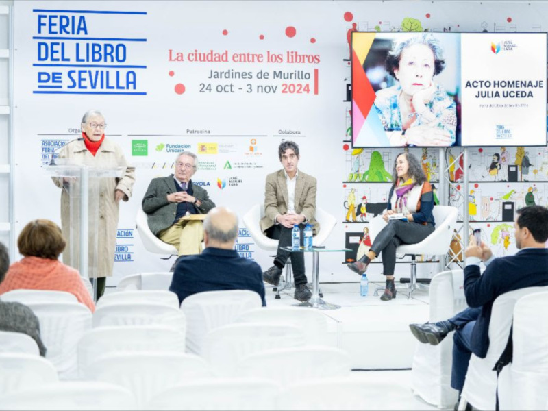HOMENAJE a LA POETA SEVILLANA JULIA UCEDA EN LA FLS