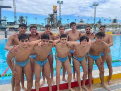 Mal menor en el primer tropiezo del líder virtual de la categoría de bronce