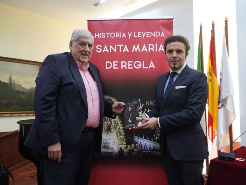 Exitosa presentación del libro Conde de Regla de Pablo Borrallo en el Ateneo de Sevilla (vídeo)