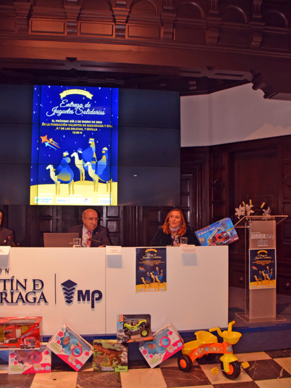 Fundación Madariaga, escenario de solidaridad en la II Entrega de Juguetes en Sevilla
