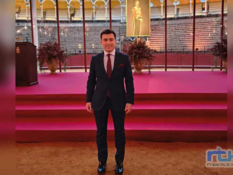 El joven chipionero Rafael Pérez Montalbán Premio Real Maestranza de Caballería de Sevilla por su expediente académico universitario 