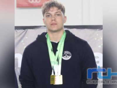Miguel Ángel Chamorro Campeón de Andalucía Absoluto de Halterofilia de su categoría y se clasifica para el Campeonato de España