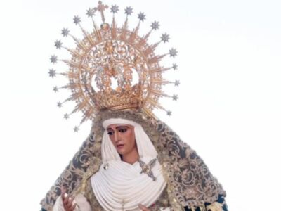 Esperanza de Triana en el Polígono Sur, crónica del diario ABC