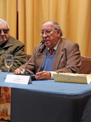  Reconocimiento institucional a Juan Valdés en la sede de Sierpes de Sevilla